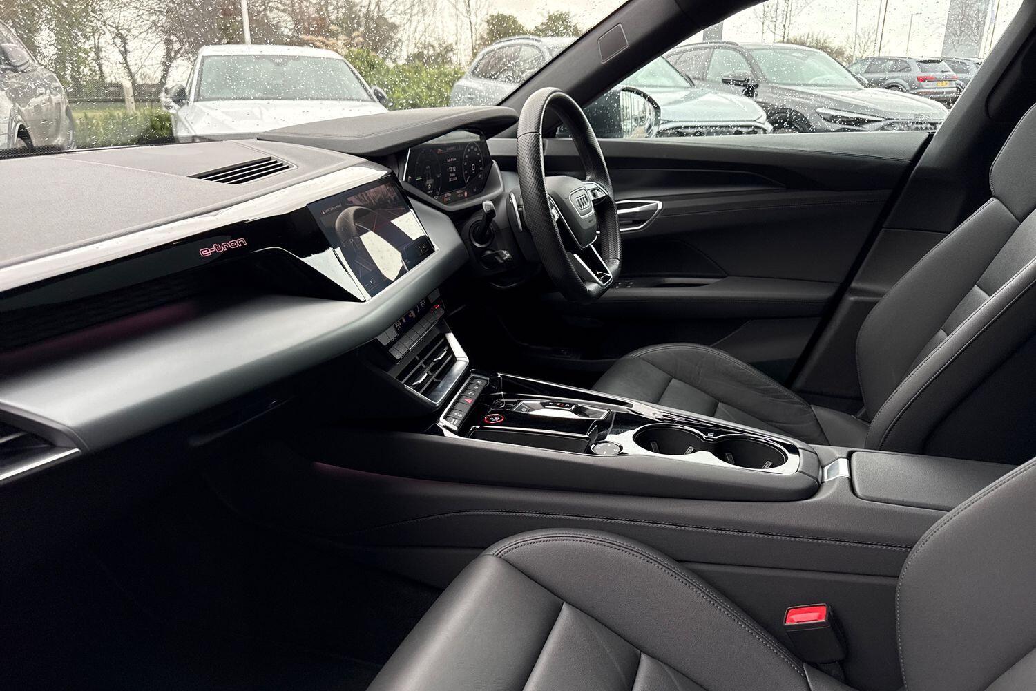 Used Audi e-tron GT 2022 for sale - 77625569: Photo 18