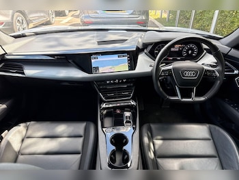 Used Audi e-tron GT 2021 for sale - 75940856: Photo