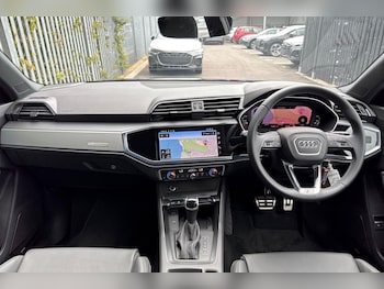 Used Audi Q3 2024 for sale - 75414437: Photo