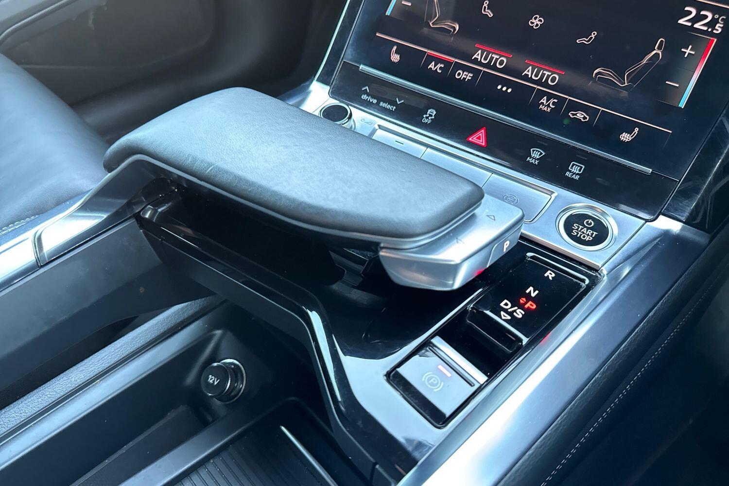 Used Audi e-tron 2021 for sale - 77203542: Photo 11