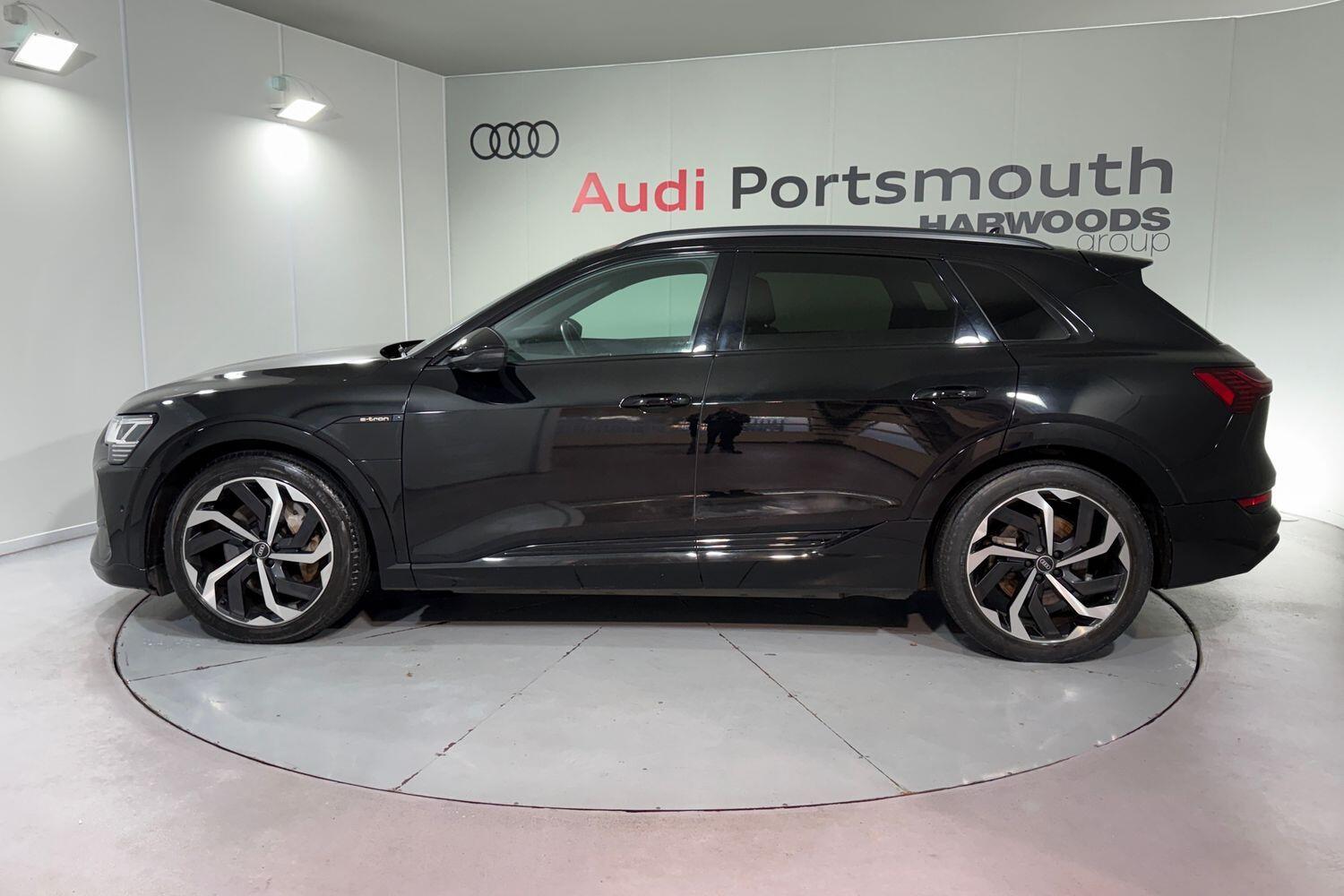 Used Audi e-tron 2021 for sale - 77203542: Photo 21