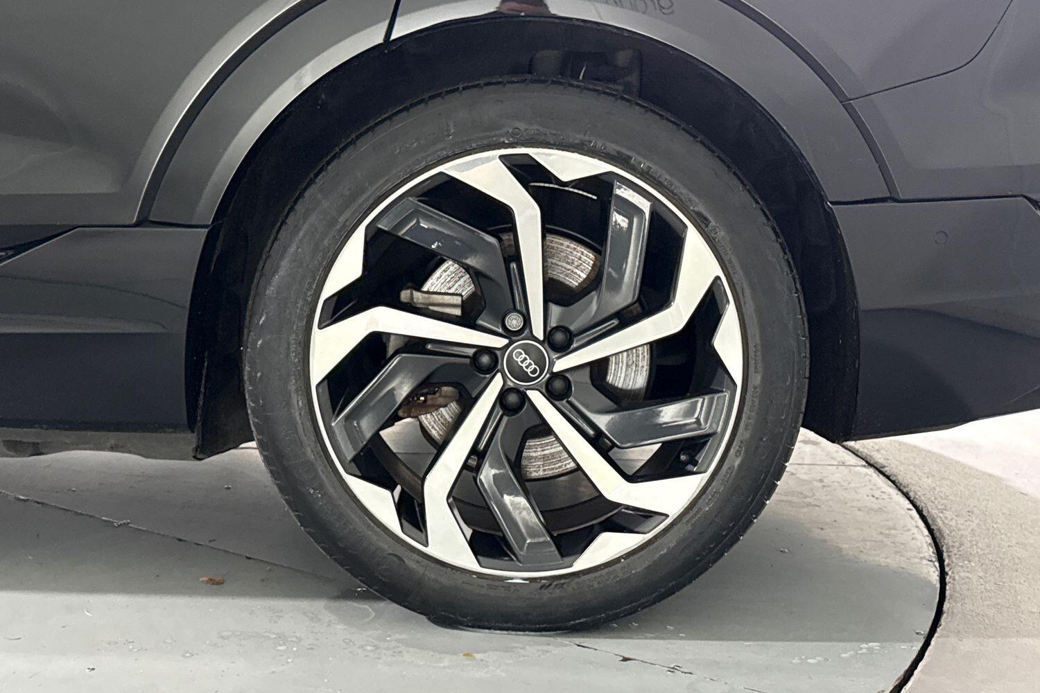 Used Audi e-tron 2021 for sale - 77203542: Photo 24