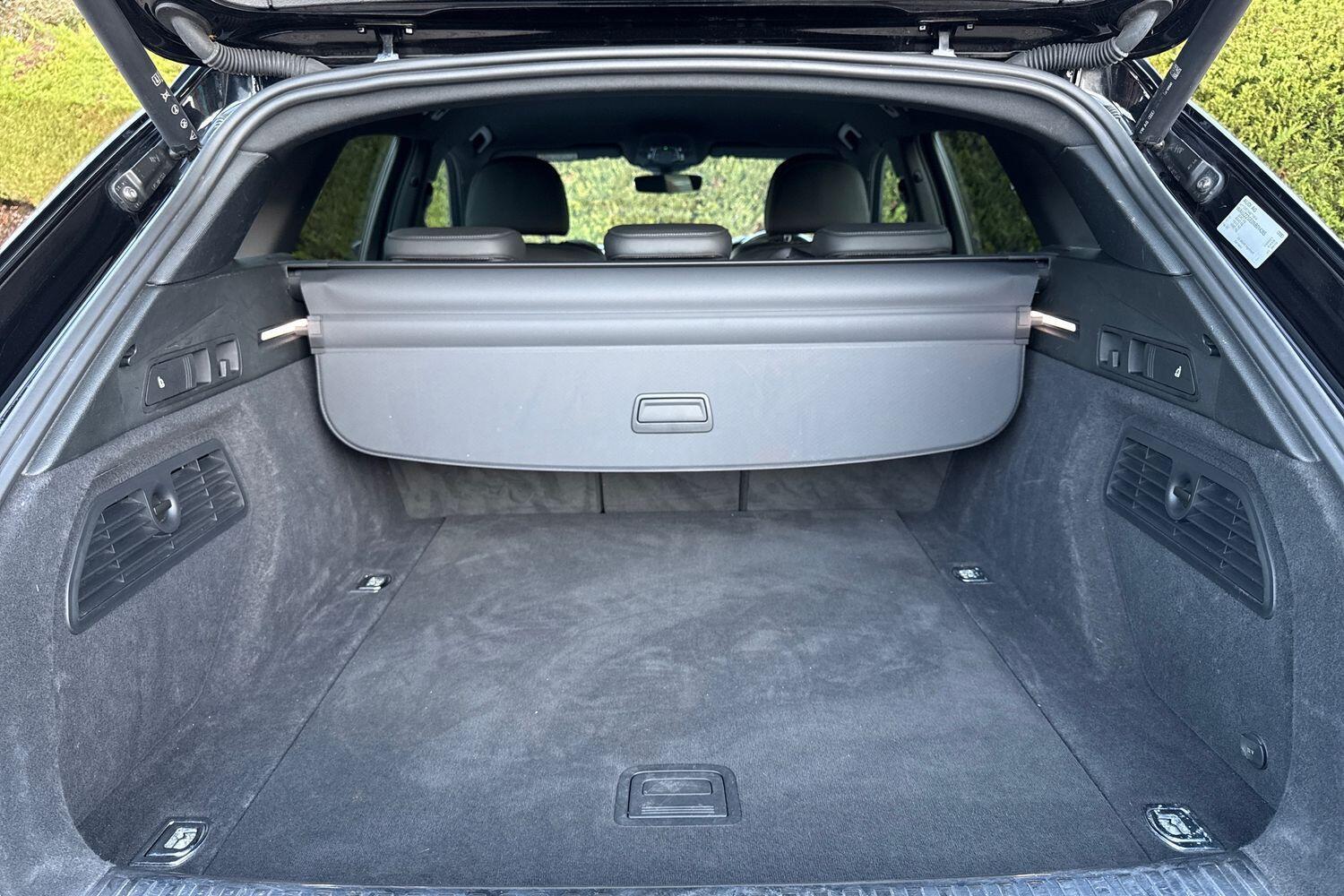 Used Audi e-tron 2021 for sale - 77203542: Photo 35