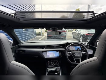 Used Audi e-tron 2021 for sale - 75904678: Photo