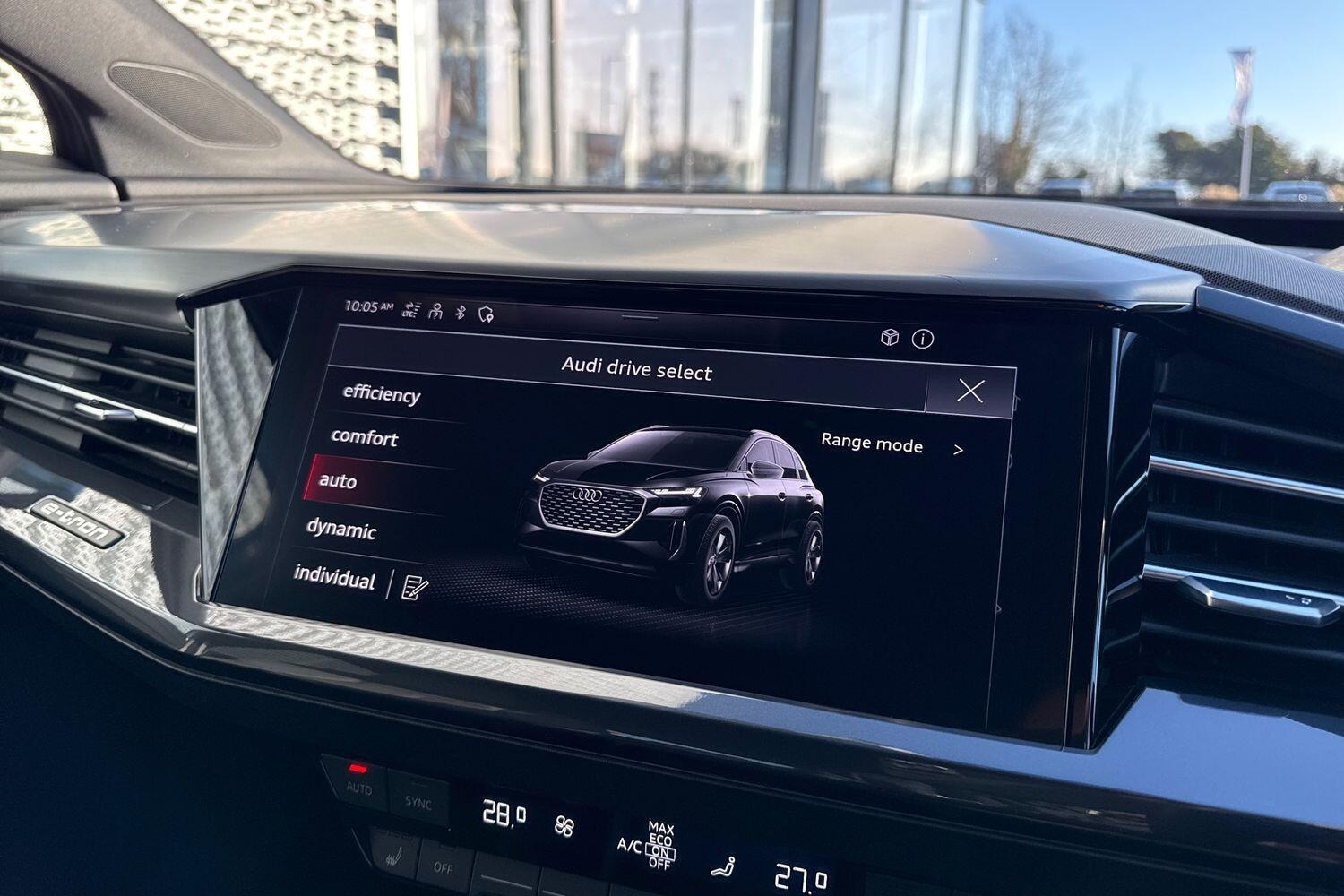 Used Audi Q4 e-tron 2023 for sale - 77268129: Photo 12