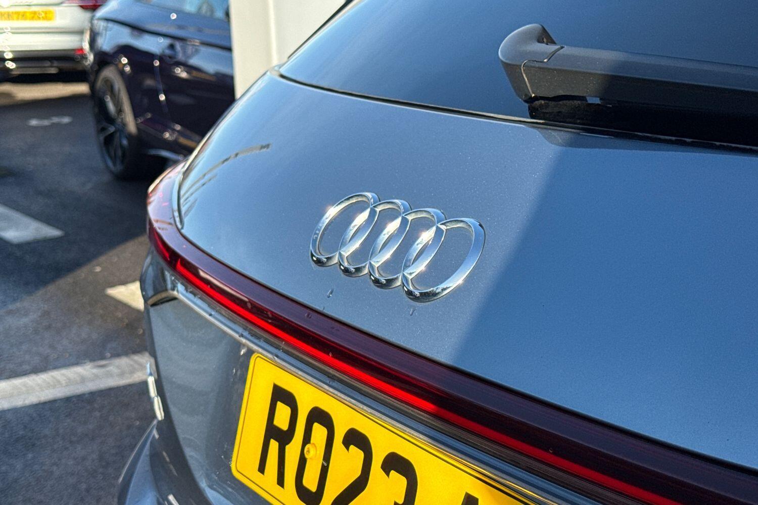 Used Audi Q4 e-tron 2023 for sale - 77268129: Photo 30