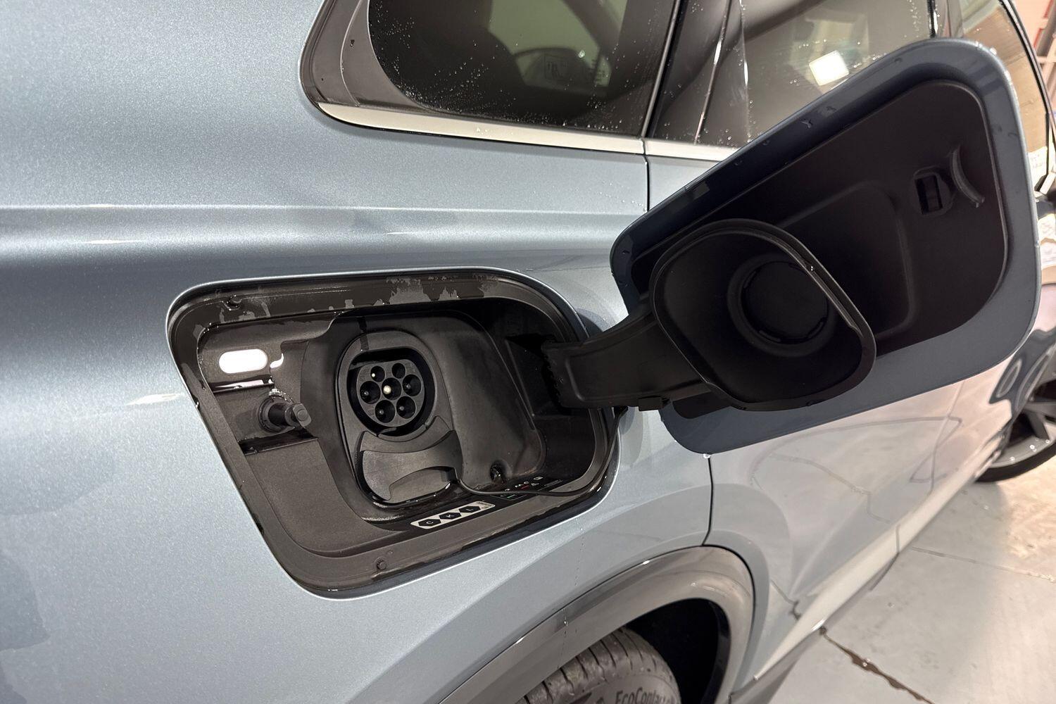 Used Audi Q4 e-tron 2023 for sale - 77268129: Photo 33