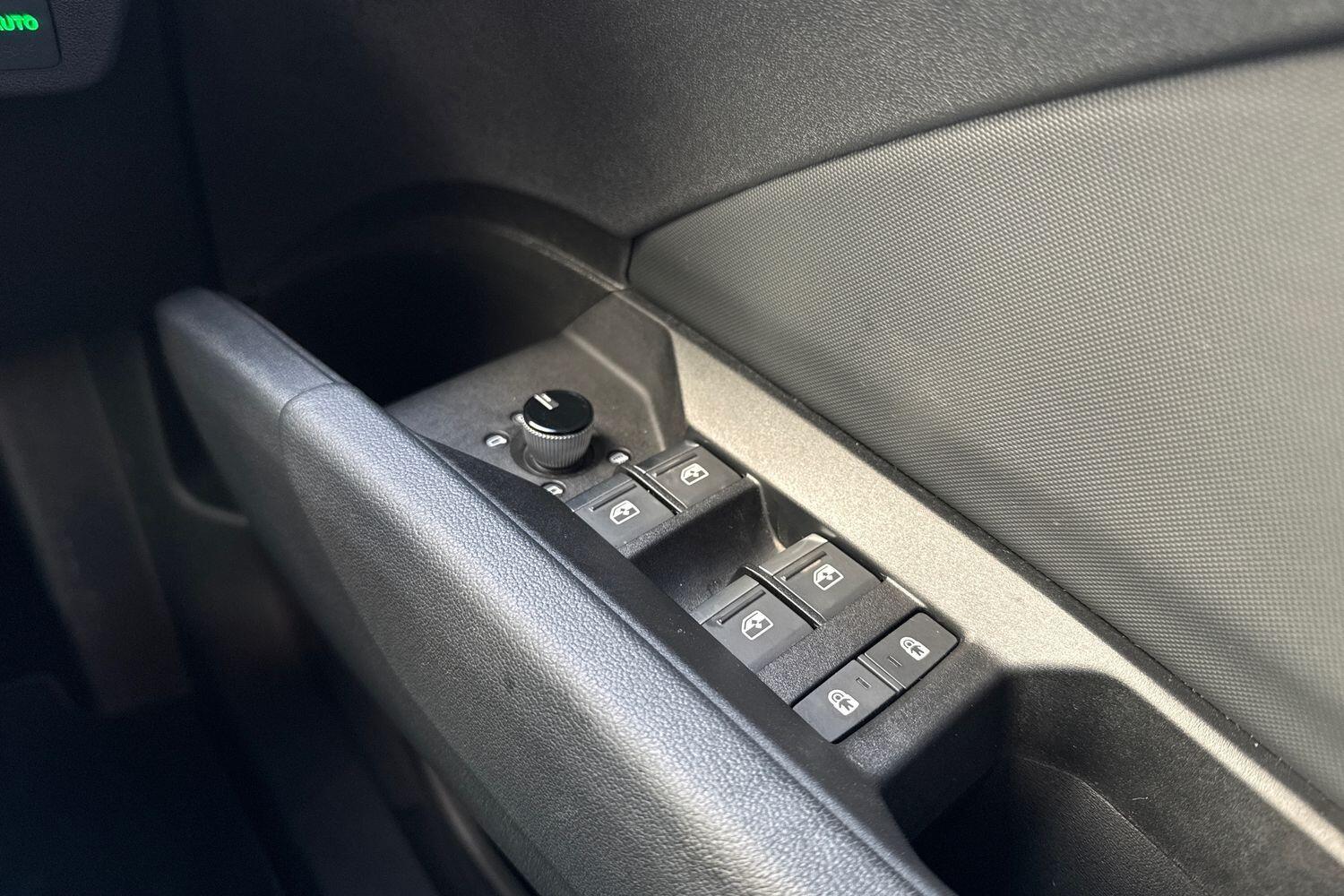 Used Audi Q4 e-tron 2023 for sale - 77268129: Photo 47