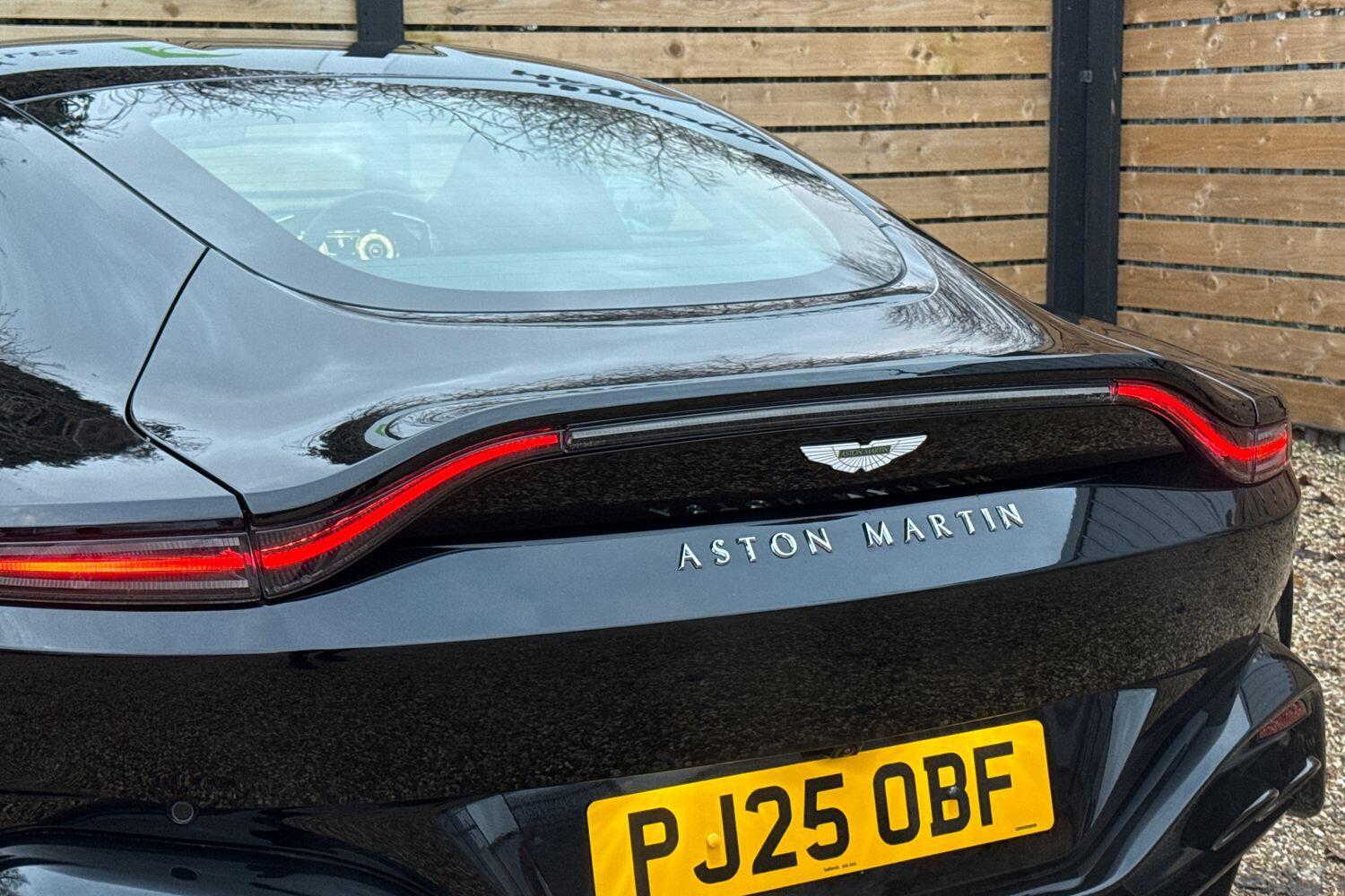 Used Aston Martin Vantage 2025 for sale - 77624905: Photo 16