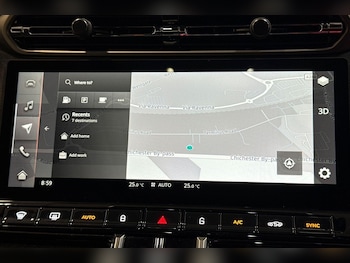 Used Aston Martin Vantage 2025 for sale - 77624905: Photo