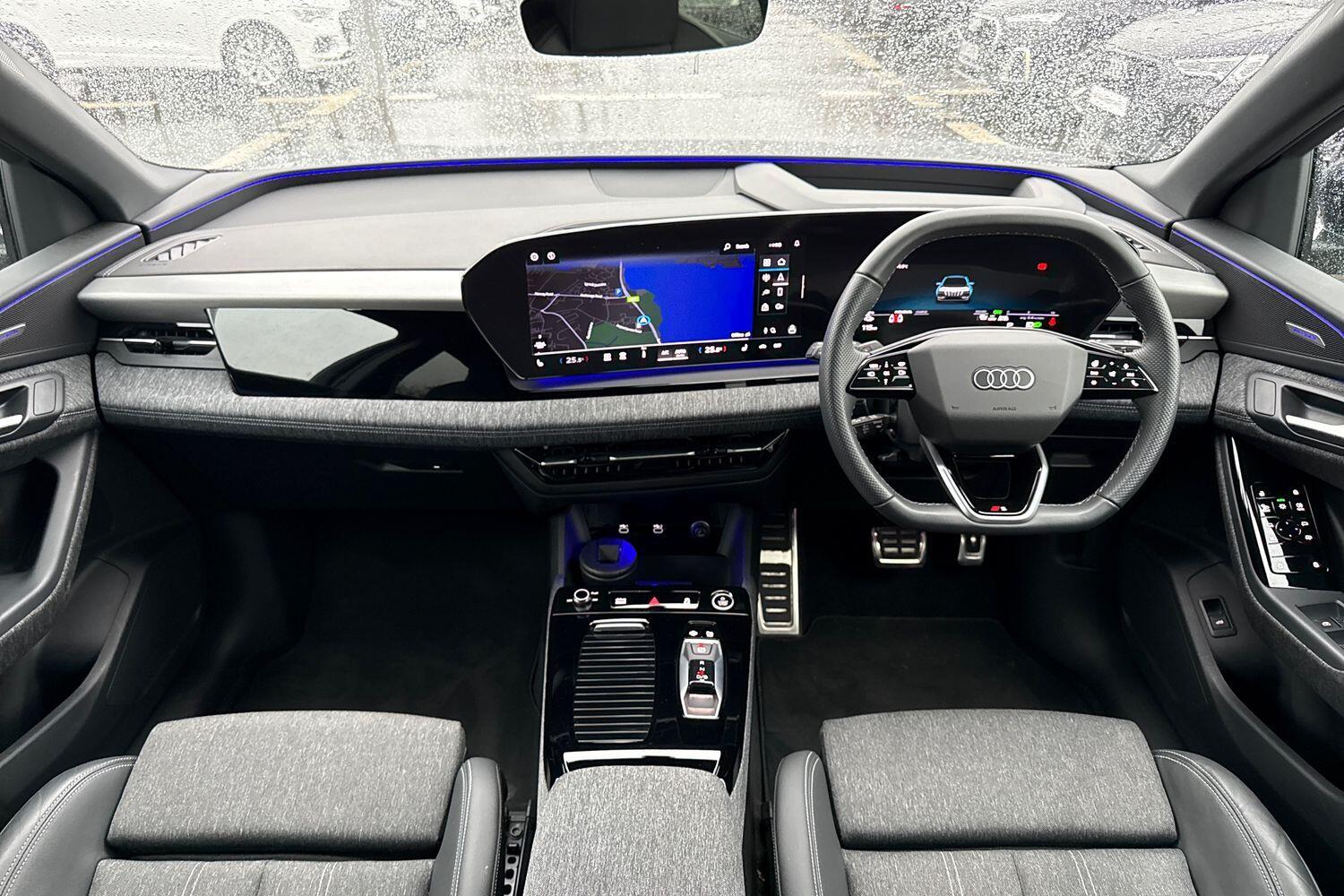 Used Audi Q6 e-tron 2025 for sale - 77279032: Photo 3