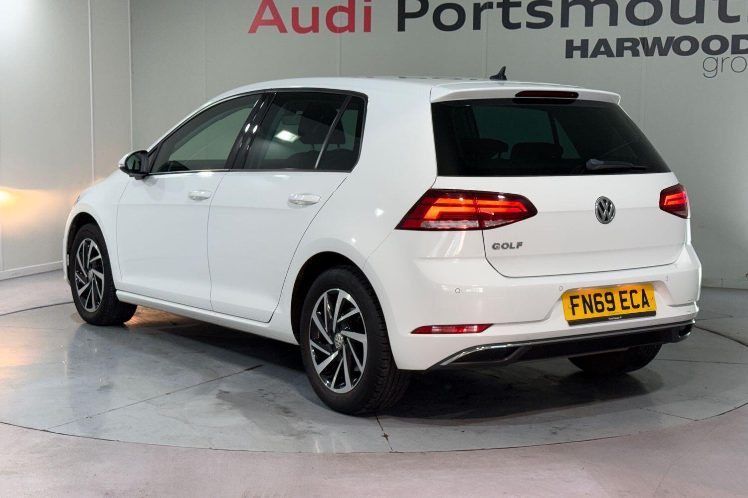 Used Volkswagen Golf 2019 for sale - 76714626: Photo 11