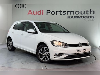 Used Volkswagen Golf 2019 for sale - 76714626: Photo