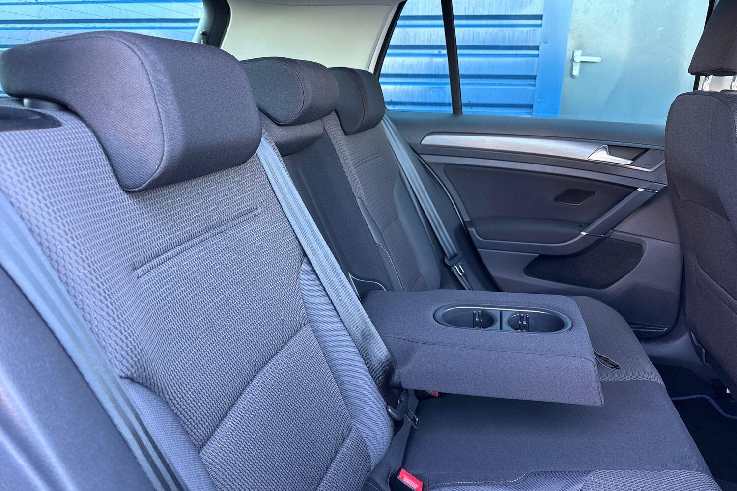 Used Volkswagen Golf 2019 for sale - 76714626: Photo 25