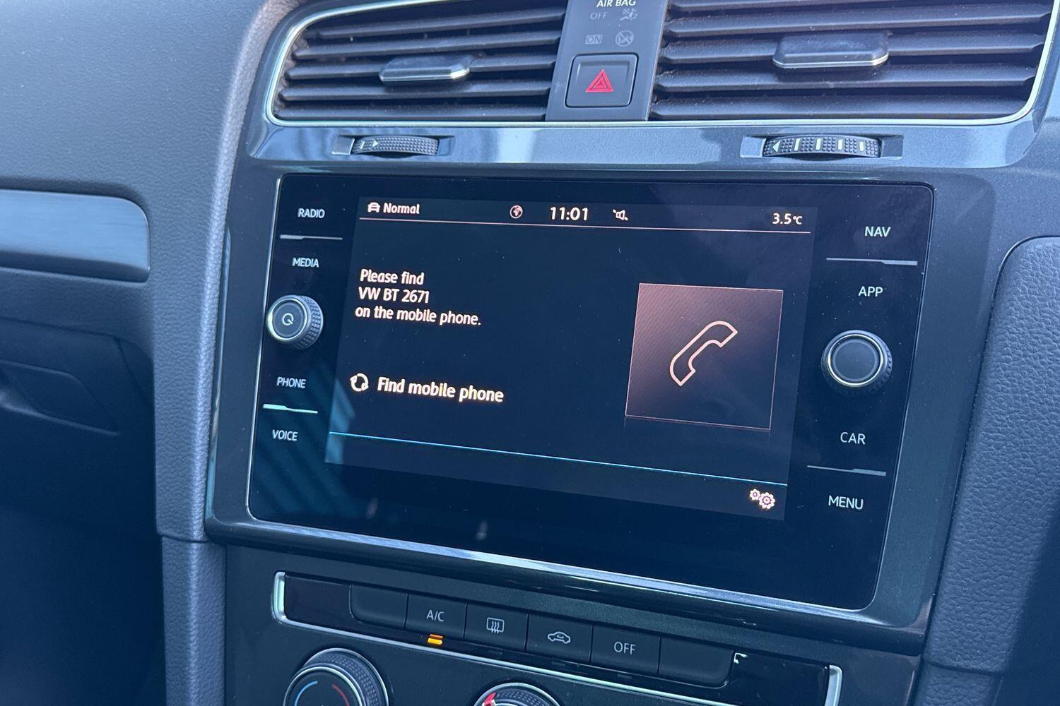 Used Volkswagen Golf 2019 for sale - 76714626: Photo 32