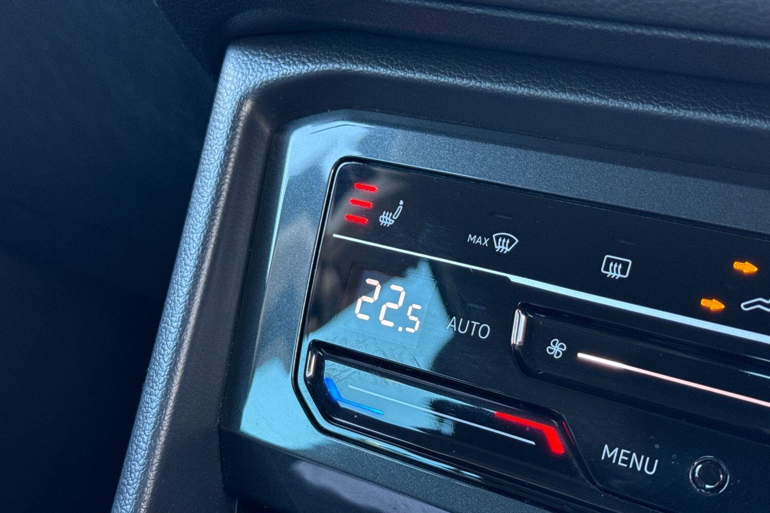 Used Volkswagen Tiguan 2022 for sale - 76802044: Photo 17