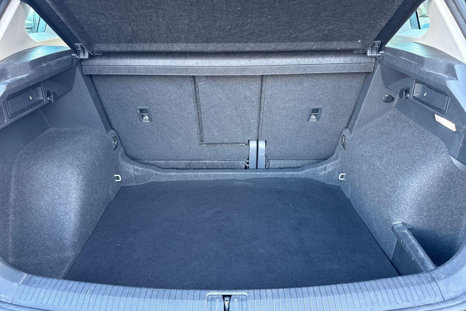 Used Volkswagen Tiguan 2022 for sale - 76802044: Photo 18