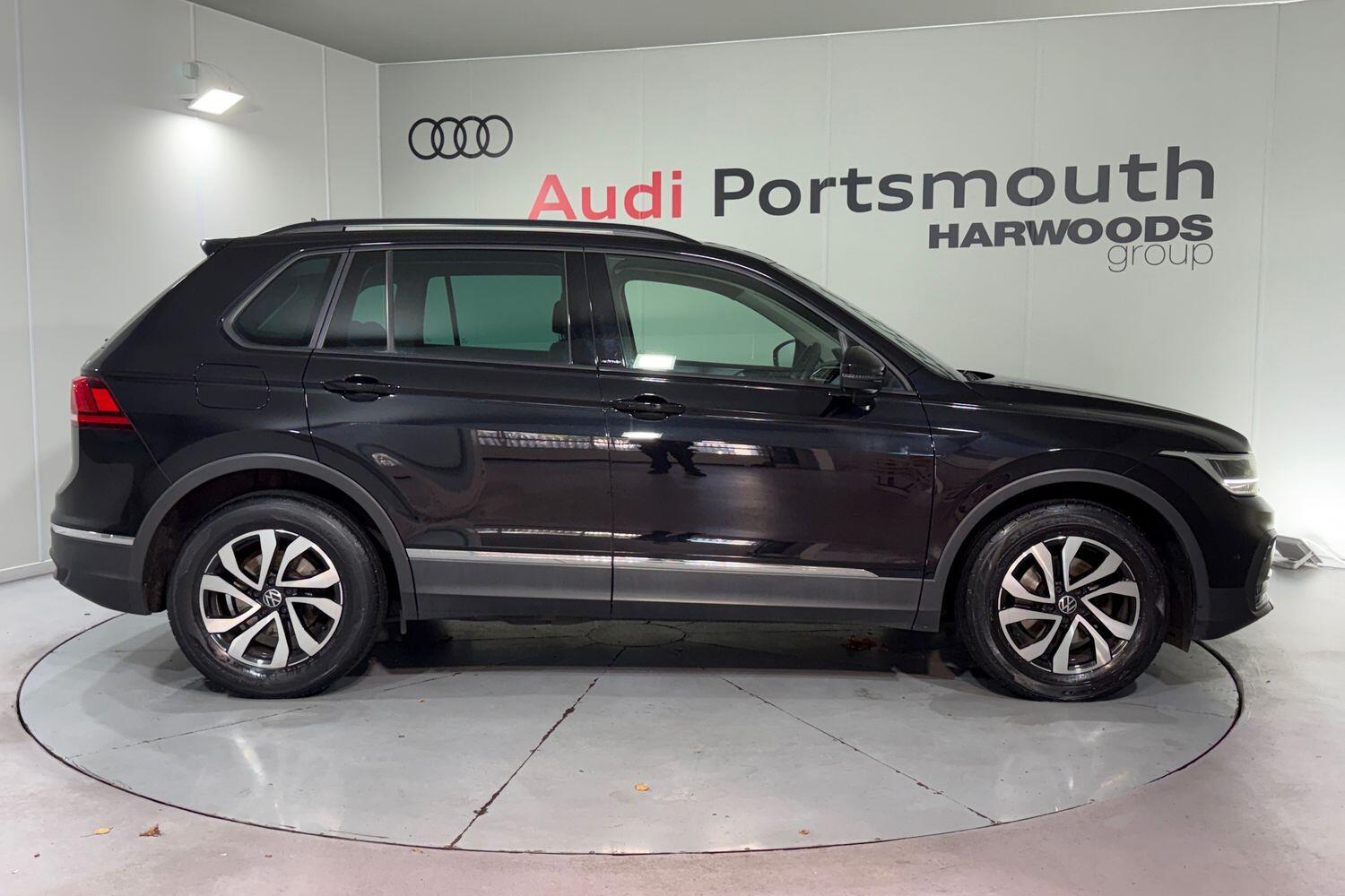 Used Volkswagen Tiguan 2022 for sale - 76802044: Photo 2