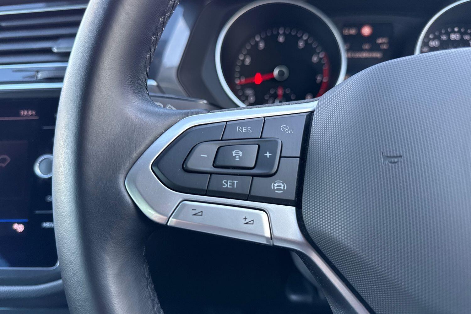 Used Volkswagen Tiguan 2022 for sale - 76802044: Photo 41