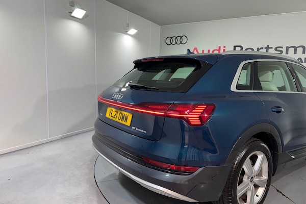 Used Audi e-tron 2021 for sale - 76259057: Photo 16