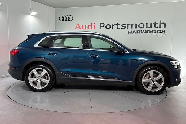Used Audi e-tron 2021 for sale - 76259057: Photo 2