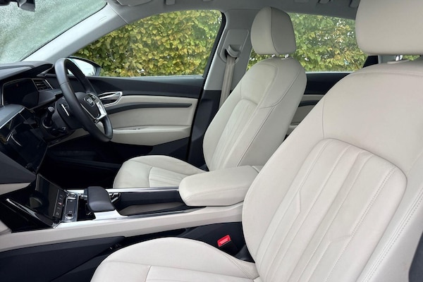 Used Audi e-tron 2021 for sale - 76259057: Photo 32