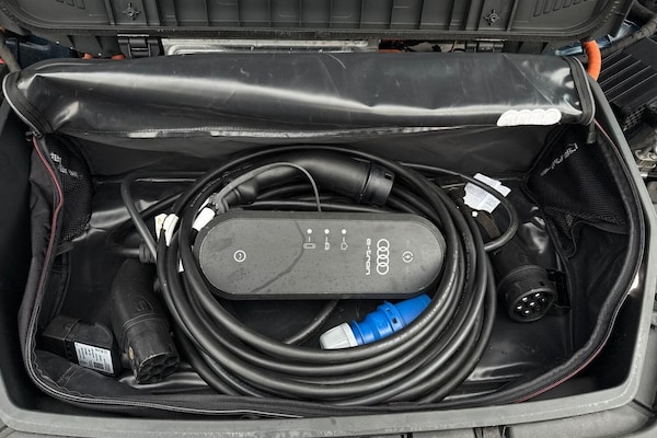Used Audi e-tron 2021 for sale - 76259057: Photo 33