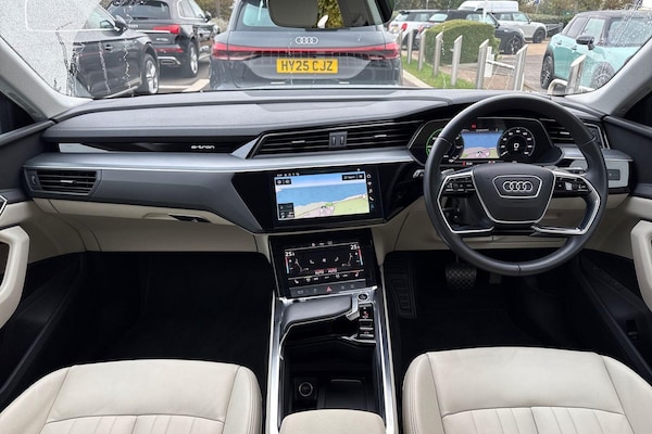 Used Audi e-tron 2021 for sale - 76259057: Photo 3