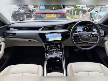 Used Audi e-tron 2021 for sale - 76259057: Photo 3
