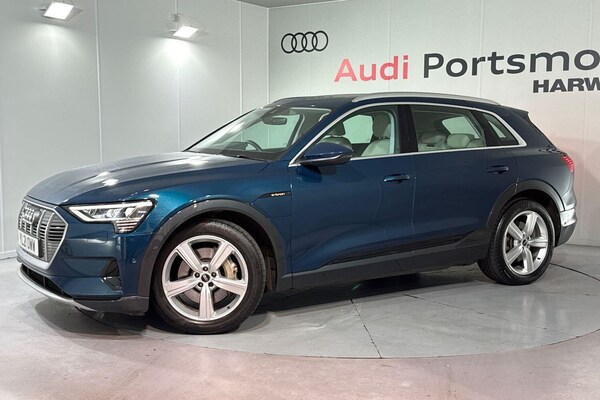 Used Audi e-tron 2021 for sale - 76259057: Photo 6