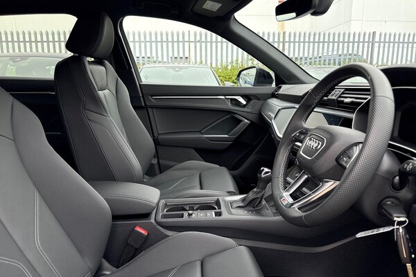 Used Audi Q3 2024 for sale - 75564194: Photo 24
