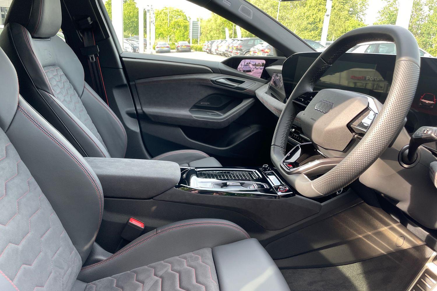 Used Audi S6 e-tron Avant 2025 for sale - 76781900: Photo 24