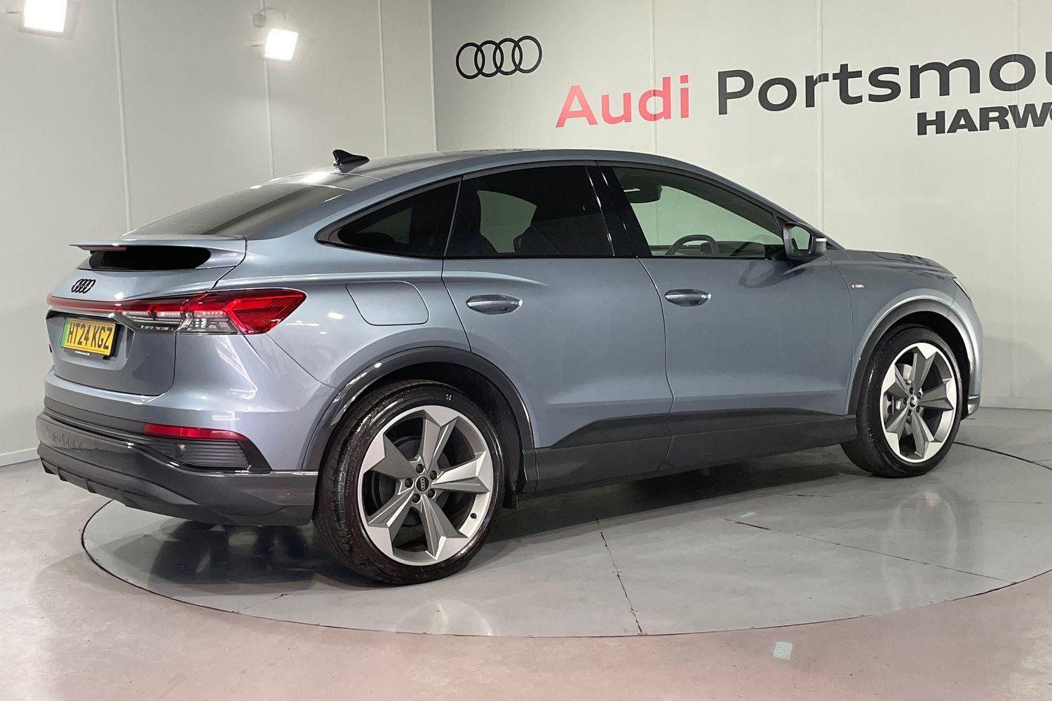 Used Audi Q4 e-tron 2024 for sale - 76432789: Photo 3