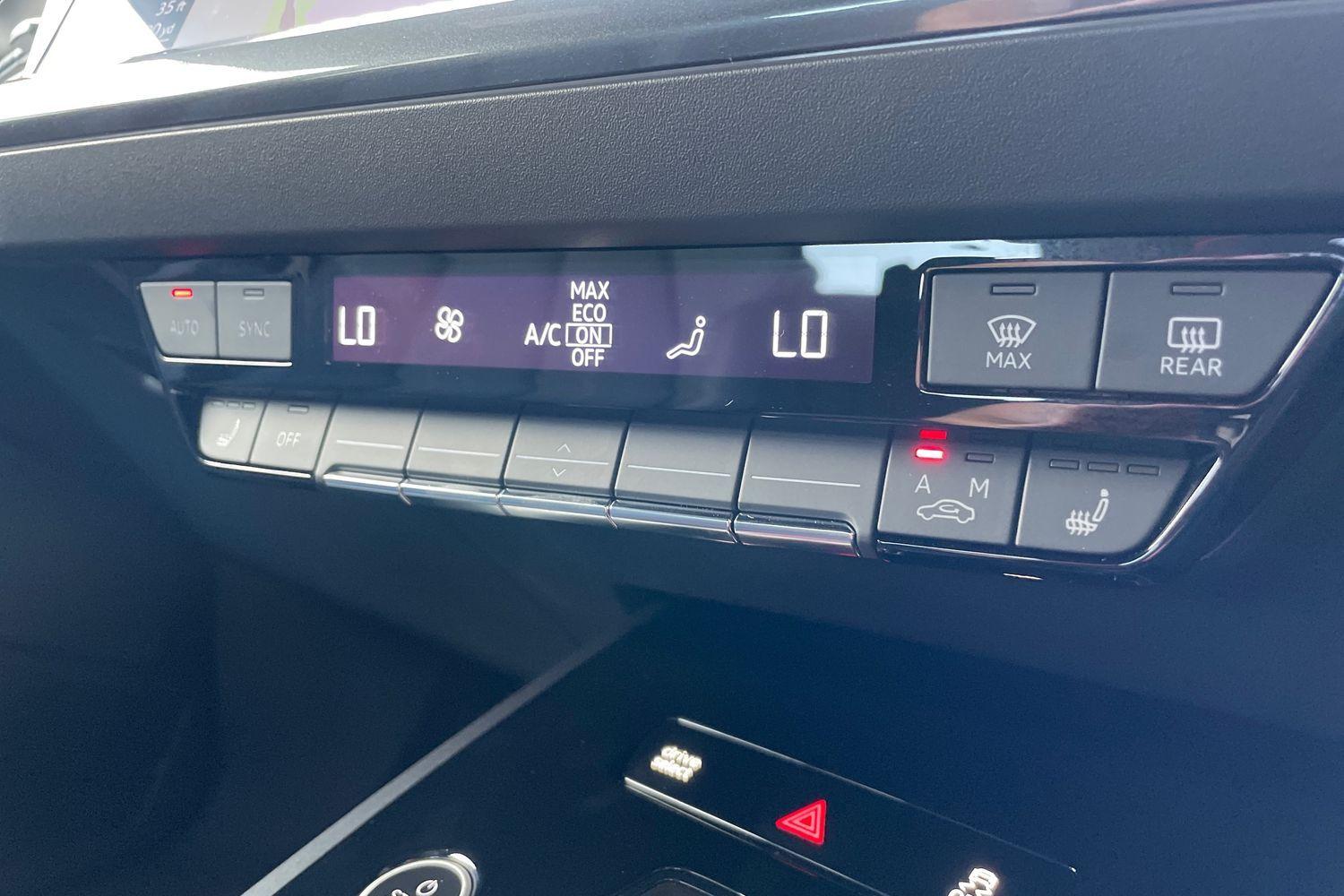 Used Audi Q4 e-tron 2024 for sale - 76432789: Photo 38