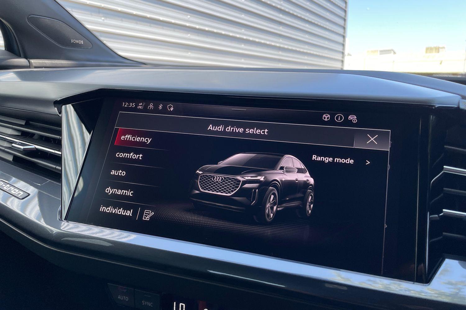 Used Audi Q4 e-tron 2024 for sale - 76432789: Photo 55