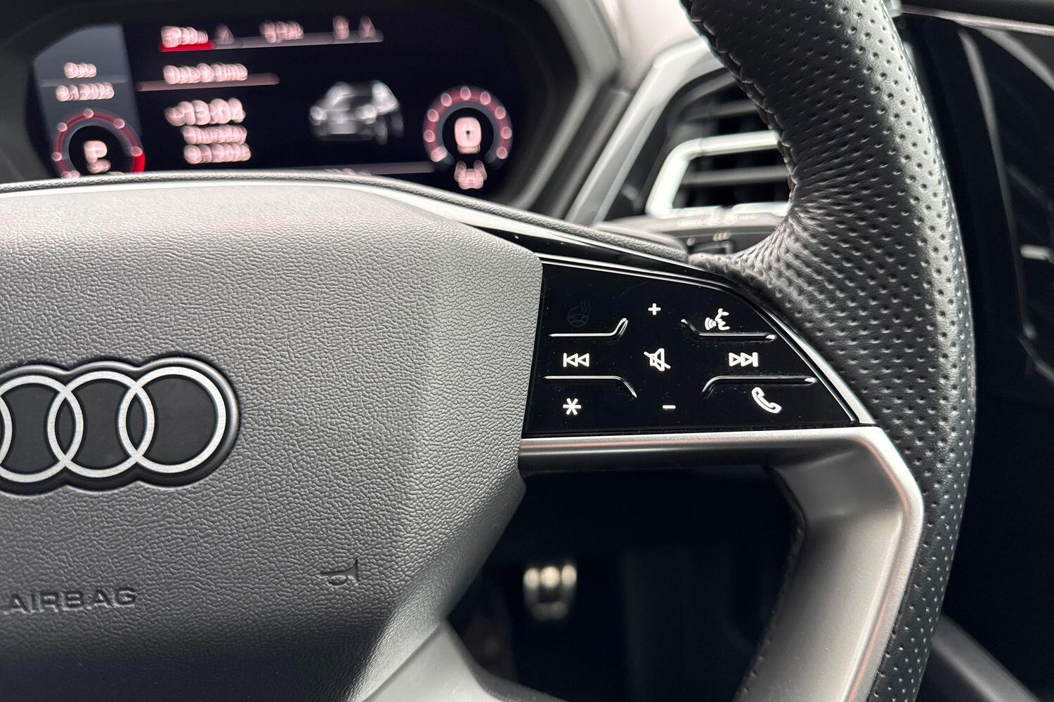 Used Audi Q4 e-tron 2022 for sale - 77143105: Photo 47