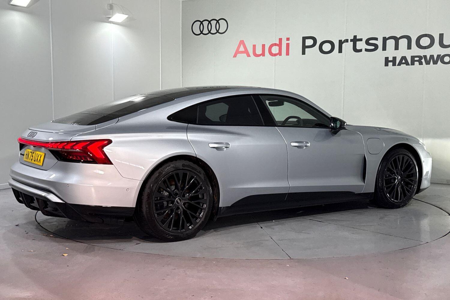 Used Audi e-tron GT 2025 for sale - 77040455: Photo 13