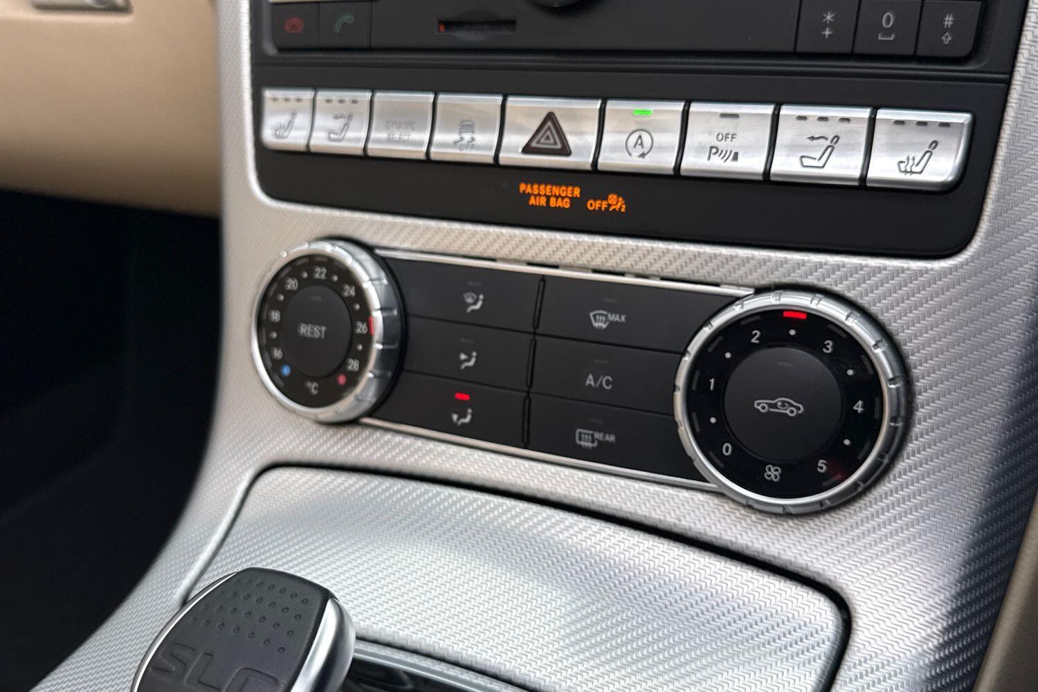 Used Mercedes-Benz SLC 2018 for sale - 77291846: Photo 23