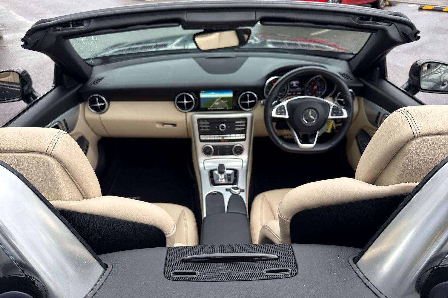 Used Mercedes-Benz SLC 2018 for sale - 77291846: Photo 3