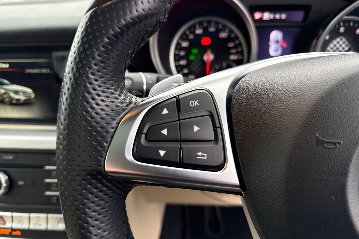 Used Mercedes-Benz SLC 2018 for sale - 77291846: Photo 37