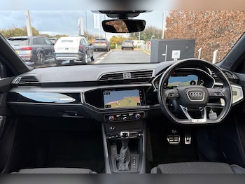 Used Audi Q3 2022 for sale - 76780831: Photo