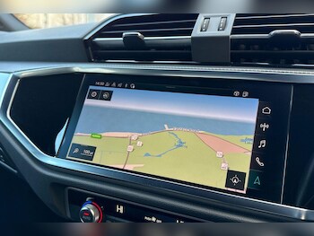 Used Audi Q3 2022 for sale - 76780831: Photo