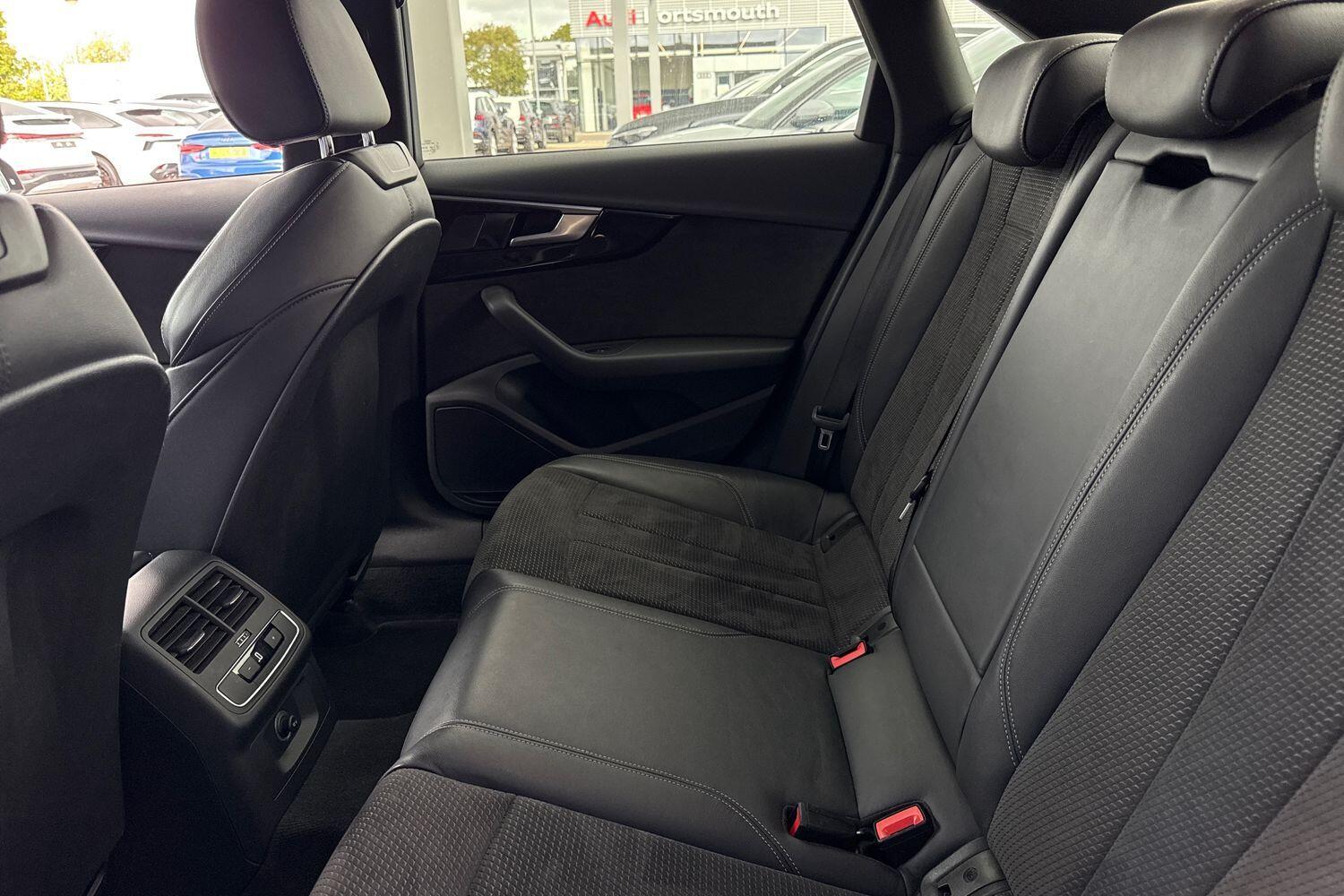 Used Audi A4 2020 for sale - 76549800: Photo 30