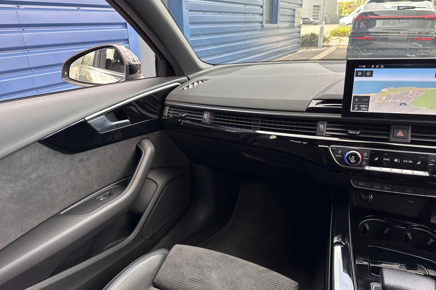 Used Audi A4 2020 for sale - 76549800: Photo 32