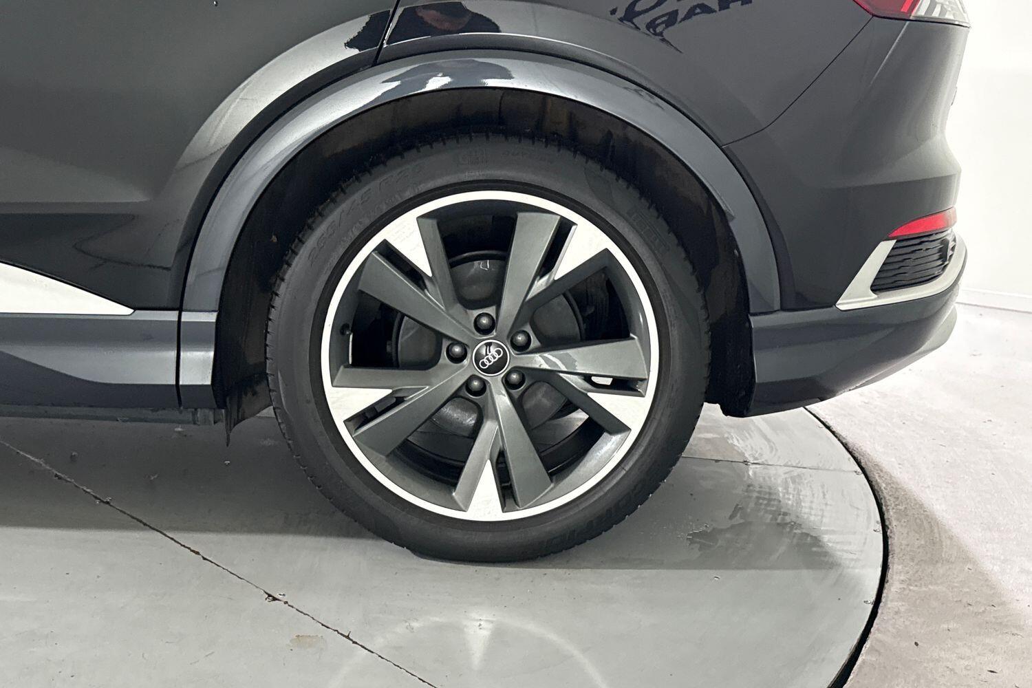 Used Audi Q4 e-tron 2022 for sale - 76349781: Photo 12