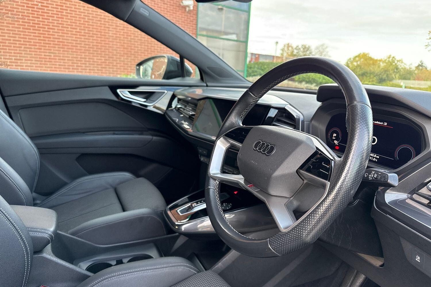 Used Audi Q4 e-tron 2022 for sale - 76349781: Photo 28