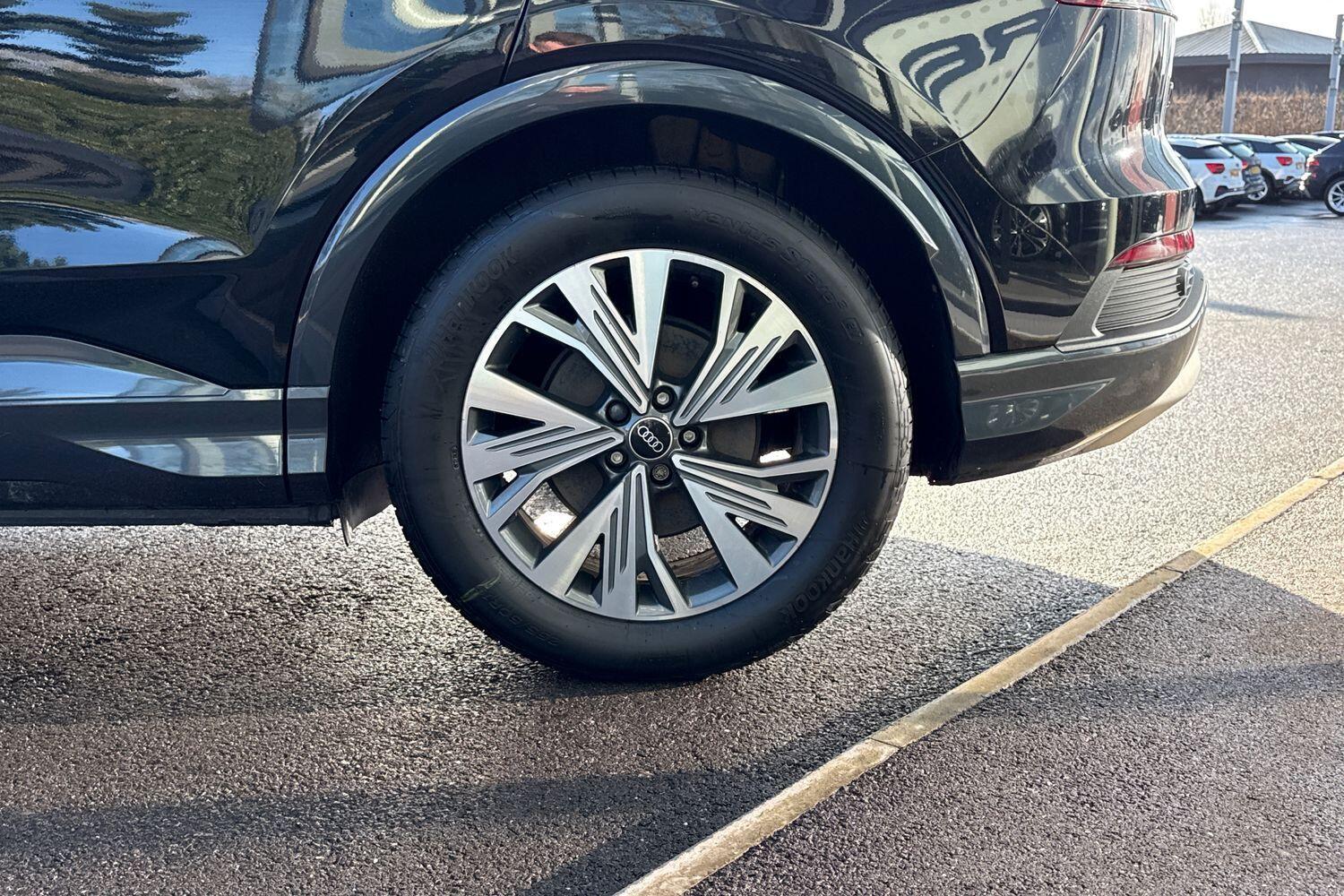 Used Audi Q4 e-tron 2023 for sale - 77441354: Photo 18