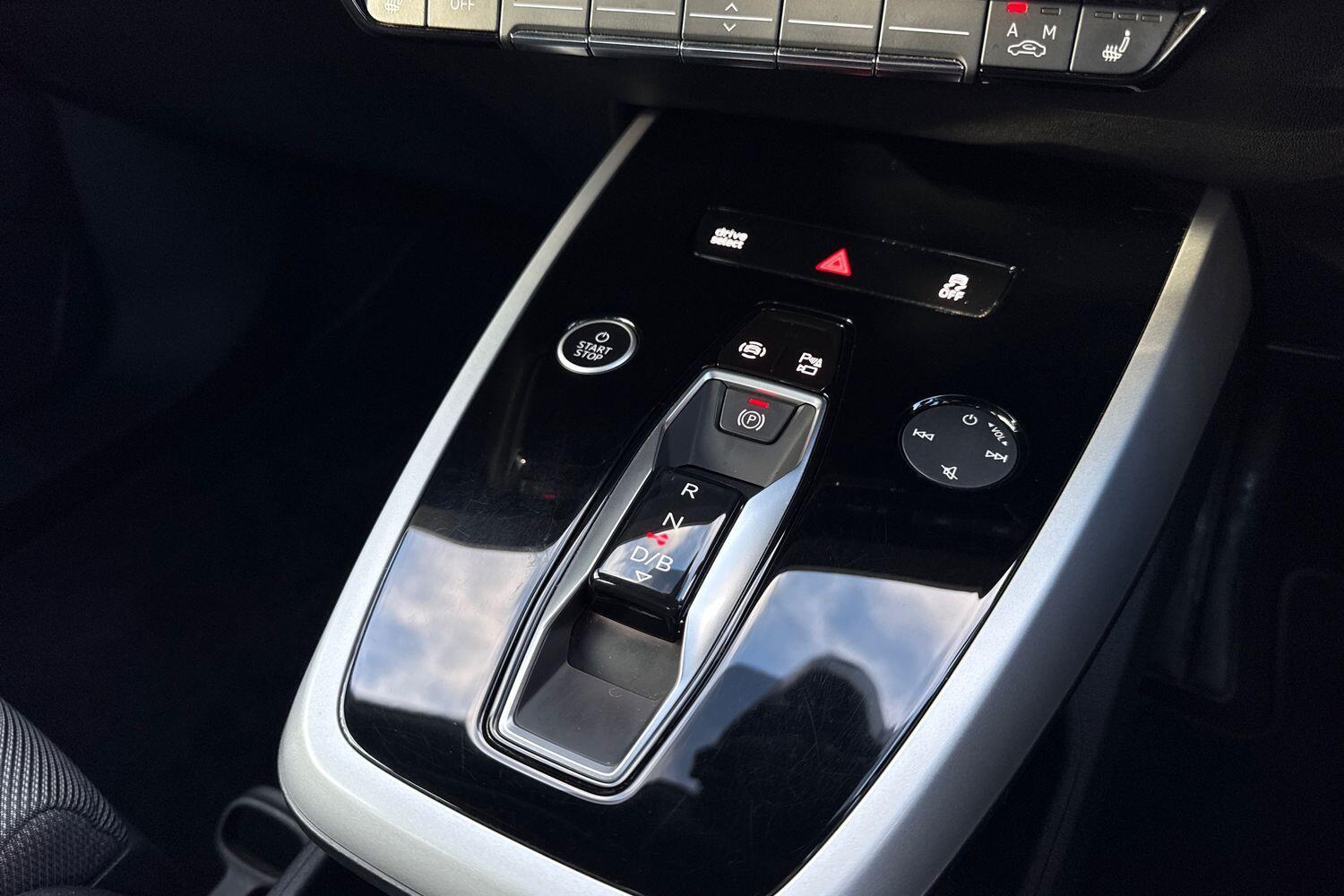 Used Audi Q4 e-tron 2023 for sale - 77441354: Photo 26