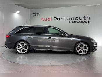 Used Audi A4 2021 for sale - 75883467: Photo