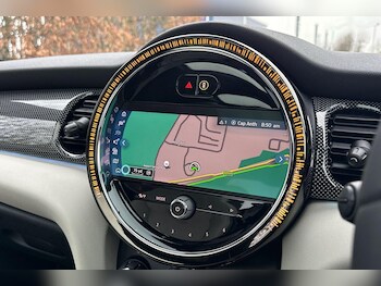 Used MINI Hatch 2024 for sale - 77255269: Photo